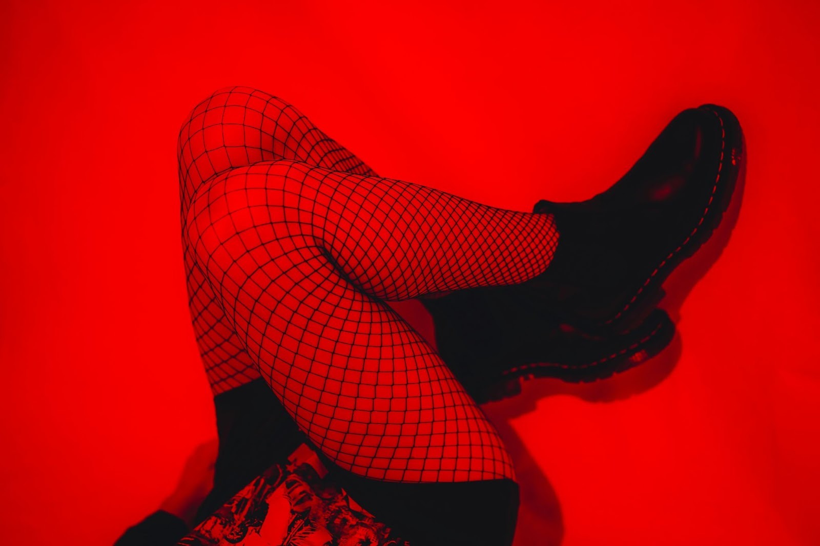 Nylon Feet Obsession: Why Stockings and Pantyhose Drive People Wild